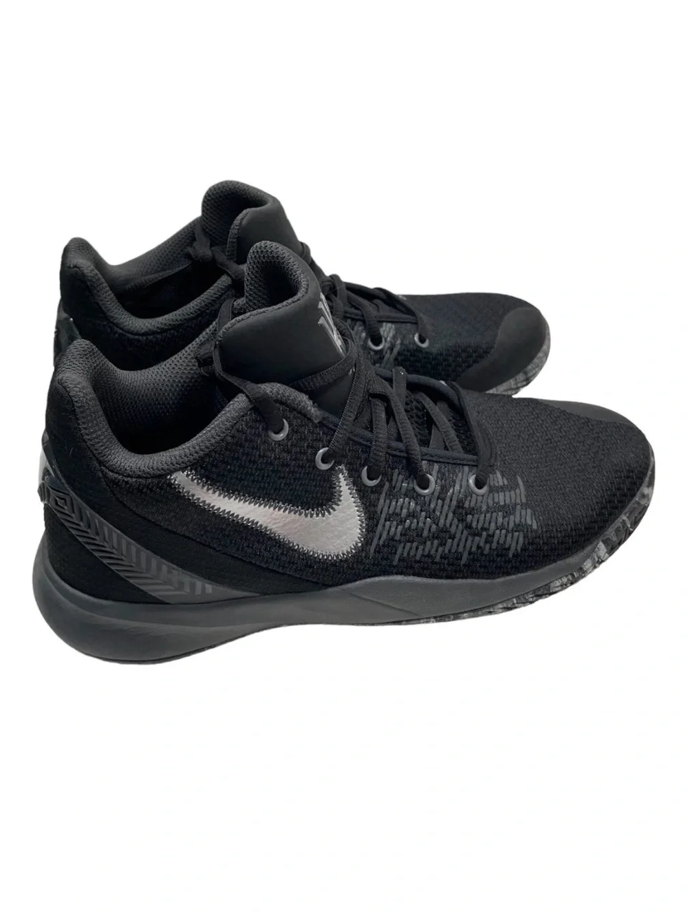 Nike Kyrie Flytrap II AQ3412-009 Black Basketball Shoes Youth Size 6Y Sneakers